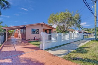3710 SW 89th Ave, Miami, FL 33165
