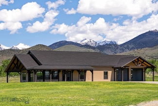 9 Hawks Ct, Sheridan, MT 59749