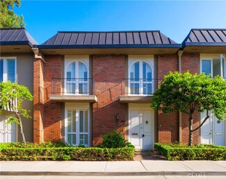 1139 S Orange Grove Blvd, Pasadena, CA 91105