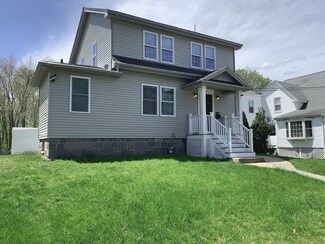 116 Myrtle St, Rockland, MA 02370