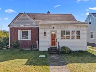 1284 Ohio Ave, Midland, PA 15059