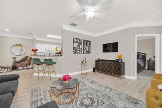 19935 Villa Isle Dr Unit 208, Orlando, FL 32821