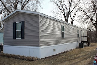 5005 W Alpha Place, Sioux Falls, SD 57106