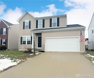 2261 Girard Ln E, Troy, OH 45373