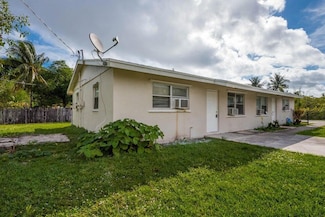 2449 Saginaw Ave, West Palm Beach, FL 33409