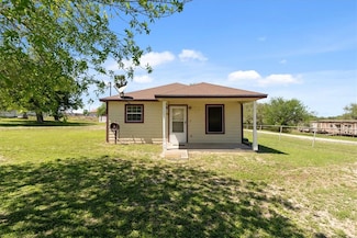 103 Gutierrez, Oakville, TX 78060