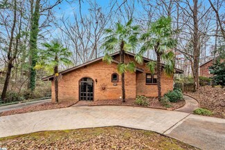 228 Holly Dr, Spartanburg, SC 29301