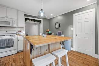 201 E Miami St, Paola, KS 66071