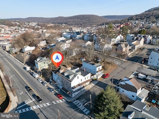621 Laurel Blvd, Pottsville, PA 17901