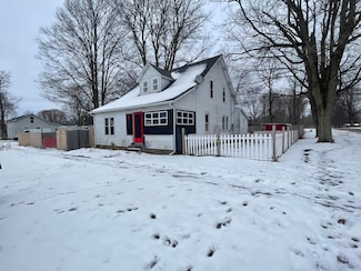 60671 Mulberry St, Vandalia, MI 49095