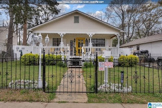 956 52nd Place N, Birmingham, AL 35212