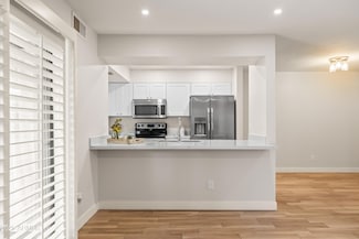 9270 E Mission Ln Unit 117, Scottsdale, AZ 85258
