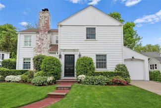 35 Brooke Ave, Bronxville, NY 10708