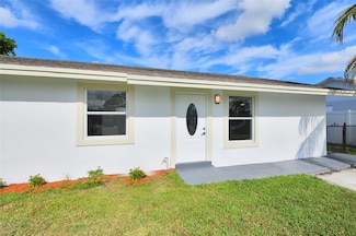 8141 SW 6th Ct, North Lauderdale, FL 33068