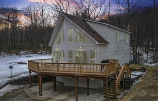 747 Dennison Pond Rd, Francestown, NH 03043