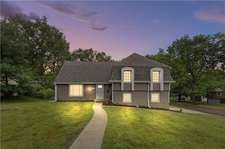 10807 W 98th St, Overland Park, KS 66214
