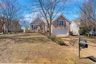 2250 Dewey Dr, Spring Hill, TN 37174