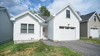 15 Natalee Dr Unit 2, Gorham, ME 04038