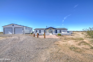 10962 Locust Dr, Florence, AZ 85132