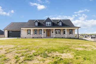 235 Shimmering Moon Dr, Somerset, KY 42501