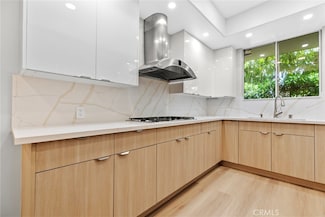12633 Moorpark St Unit 111, Studio City, CA 91604