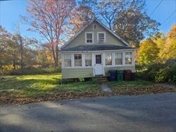 47 Pemberton St, Dracut, MA 01826