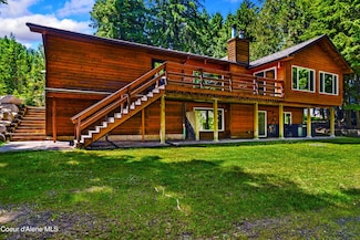 1205 Wooded Acres Dr, Sagle, ID 83860