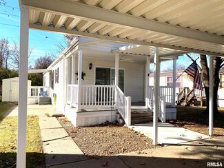 1500 N Bruns Ln Unit 4, Springfield, IL 62702