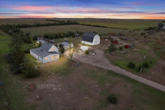 1732 Road 34 N, Bushnell, NE 69128