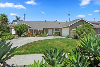 125 N Lohrum Ln, Anaheim, CA 92807