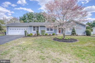 18 Lexington Dr, Milford, DE 19963
