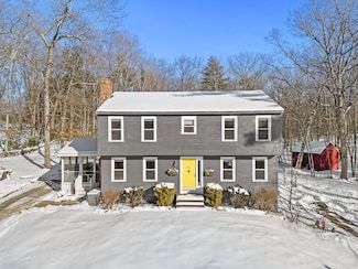 5 Fieldstone Ln, Pepperell, MA 01463