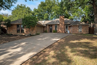 2208 Timberglen Dr, Flower Mound, TX 75028