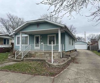 217 N French St, Sullivan, IN 47882