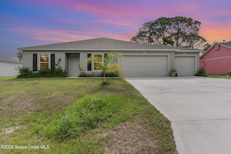 788 Isar Ave NW, Palm Bay, FL 32907