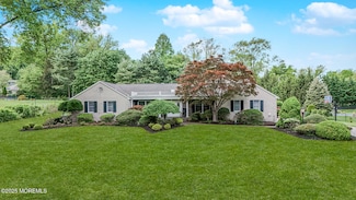 27 Southview Terrace S, Middletown, NJ 07748