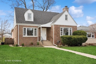 5241 Arcadia St, Skokie, IL 60077