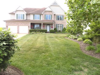 5355 Fox Path Ln, Hoffman Estates, IL 60192