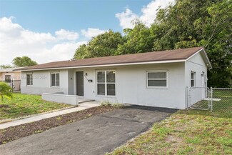 3270 NW 197th St, Miami Gardens, FL 33056