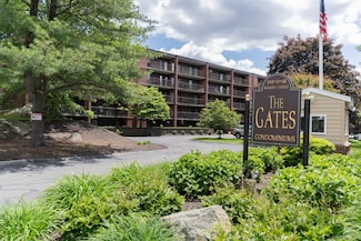 144 Marble St Unit 103, Stoneham, MA 02180