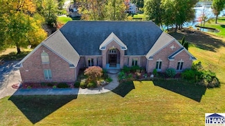 4301 Golf Bag Ln, Terre Haute, IN 47802