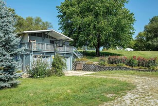 9211 Brandon Rd, La Porte City, IA 50651