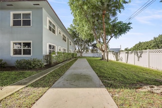 280 S Cypress Rd Unit 306, Pompano Beach, FL 33060
