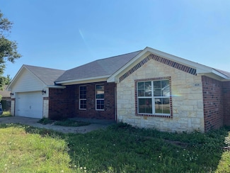 404 Mission Crest Cir, Lindale, TX 75771
