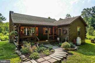 115 Boyds Schoolhouse Rd, Biglerville, PA 17307