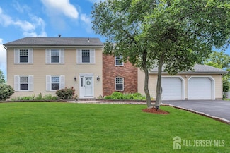 51 Sturbridge Dr, Piscataway, NJ 08854
