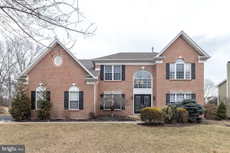 3832 Charter Club Dr, Doylestown, PA 18902