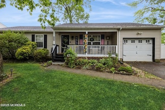 2110 Dolly Rd, Toms River, NJ 08753