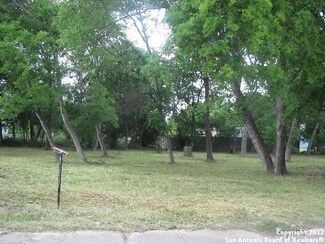 115 Muskogee St, San Antonio, TX 78237