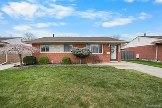 20463 Electra St, Clinton Township, MI 48035